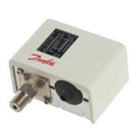 Low voltage switch