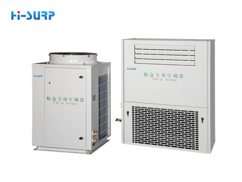 The main difference between air-cooled chillers and water-cooled chillers